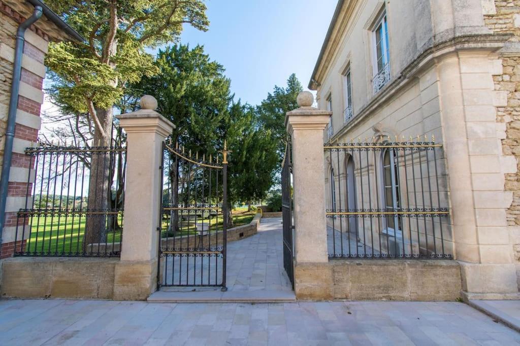 Domaine Mas Begon Villa Aigues-Vives  Exterior foto